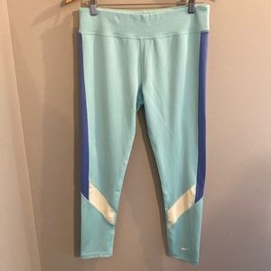 NWOT Girls Nike Leggings